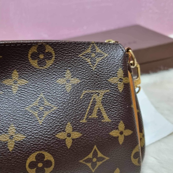 SOLD Authentic Louis Vuitton Eva Clutch Crossbody - Picture 9 of 11